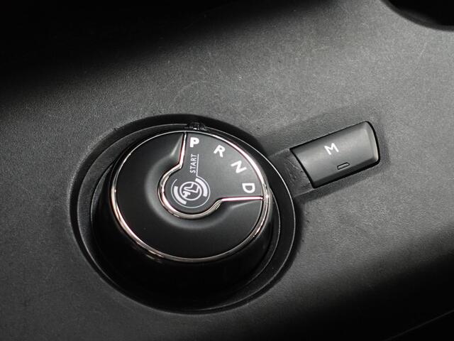 Opel COMBO 1.5D 130pk Automaat L1H1 Edition | Navigatie | Apple Carplay/Android Auto | Parkeer sensoren | DAB | Airco | Dakrails | Trekhaak | Lat om lat laadruimte