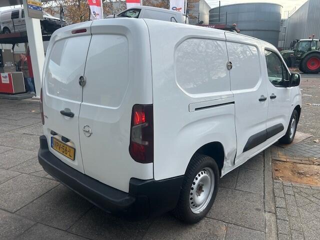 Opel COMBO 1.6D L2H1 Selection AIRCO I PDC I MULTIFUNCTIONEEL STUURWIEL I 3-ZITS I NETTO MEENEEMPRIJS