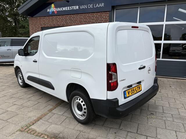 Opel COMBO 1.2 Turbo L2H1 Edition 3 ZITS! , NIEUWE DISTRIBUTIE ( Airco, Cruise control, Parkeersensoren, Doorlaadluik) RIJKLAARPRIJS!)