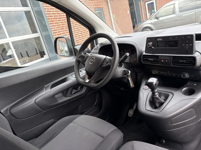 Opel COMBO 1.2 Turbo L2H1 Edition 3 ZITS! , NIEUWE DISTRIBUTIE ( Airco, Cruise control, Parkeersensoren, Doorlaadluik) RIJKLAARPRIJS!)
