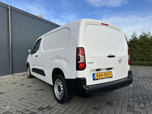 Opel COMBO 1.5D 102 PK / L2H1 / 1e EIG. / CAMERA / BLIND SPOT / CRUISE / AIRCO / NAVI / CARPLAY