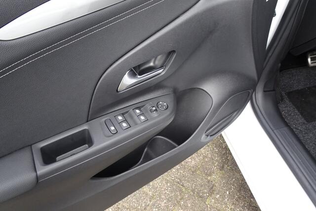 Opel CORSA 1.2 Turbo GS 5-DRS AUTOMAAT STOELVERWARMING LED KOPLAMPEN