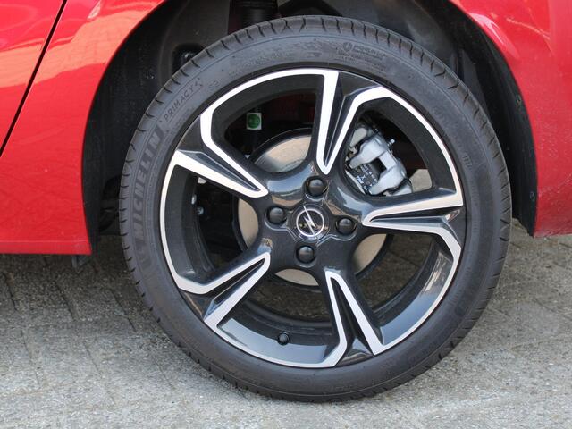 Opel CORSA 1.2 Turbo Hybrid GS AUTOMAAT | NAVIGATIE | CARPLAY | ACHTERUITRIJCAMERA MET SENSOREN |