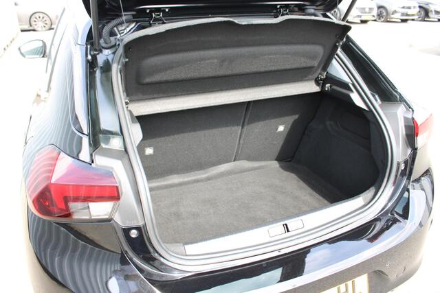 Opel CORSA 1.2 Edition 100PK Opel Corsa 1.2 Edition Camera / Stuur+ Stoelverwarming / Carpay