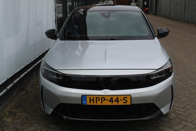 Opel CORSA 1.2 Turbo GS Applecarplay/ Android auto l Navigatie l 360 camera l Cruise control l Start- stop knop l Dodehoek detectie VDL auto