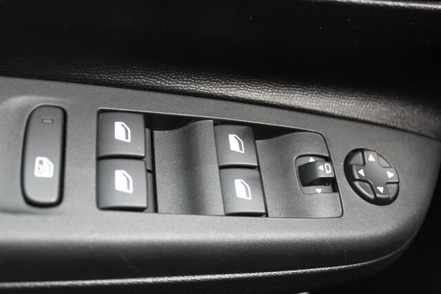 Opel CORSA 1.2 Turbo GS Applecarplay/ Android auto l Navigatie l 360 camera l Cruise control l Start- stop knop l Dodehoek detectie VDL auto