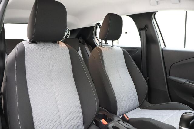 Opel CORSA 1.2 Edition | Airco | Cruise control | DAB Radio | Navigatie via Carplay | Lichtmetalen velgen Black | Parkeersensoren