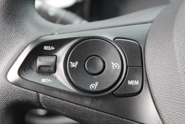 Opel CORSA 1.2 Edition