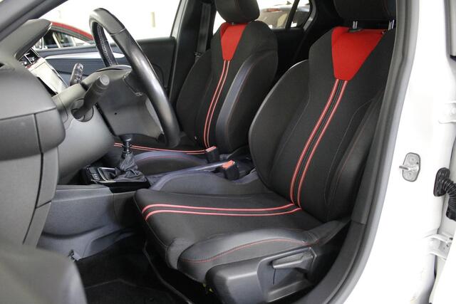 Opel CORSA 1.2 GS Line Airco | Cruise Control | Stoel en stuurverw. | Carplay | LED.