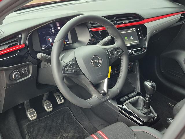 Opel CORSA 1.2 Level 4 100 PK | Two Tone | Zwarte Velgen | Navigatie via Apple Carplay of Android Auto | Dode Hoek Bewaking | Camera | Pakeersensoren voor en achter |