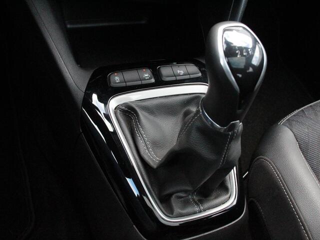 Opel CORSA 1.2 Sport Panoramadak Navigatie Dab Led Adaptive Cruise control Virtuele cockpit Camera