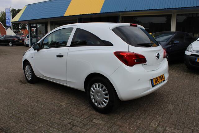 Opel CORSA 1.2-16V "Selection" PDC - Airco !!!