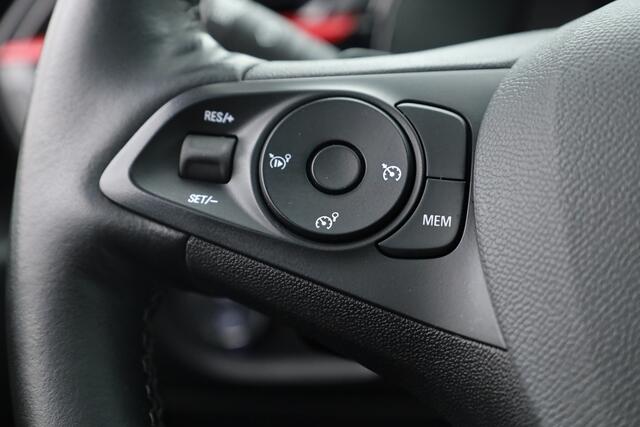 Opel CORSA 1.2 GS Line Automaat | Pano | Camera | Apple CarPlay | Dodehoekdet. | All seasons