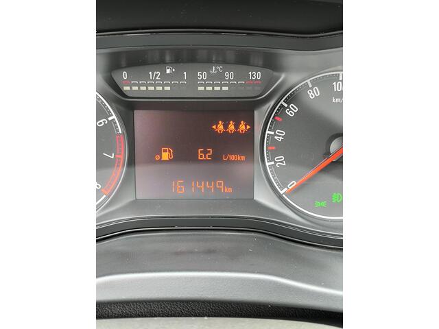 Opel CORSA 1.4 Edition Lm sportvelgen, airco, blue tooth audio,