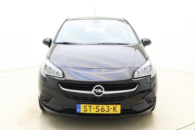 Opel CORSA 1.4 16v 90pk 5drs Black Edition | Navigatie | Trekhaak | Airco | Cruise control | Lichtmetalen velgen | Parkeersensoren | Sportstoelen