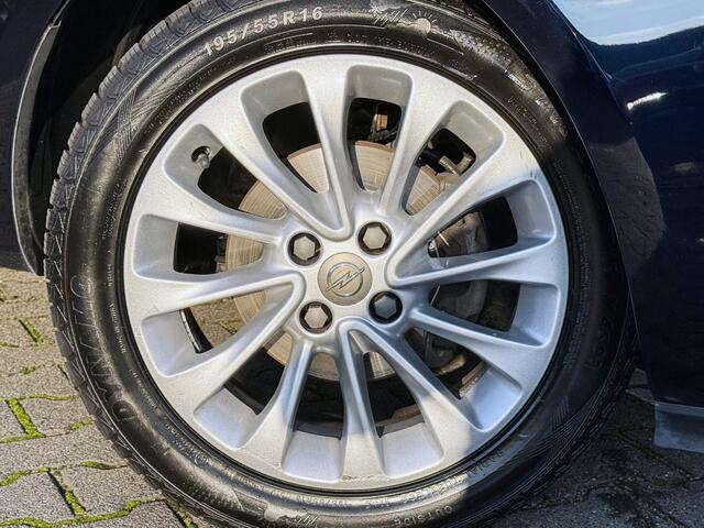 Opel CORSA 1.4 Online Edition | Navi | Trekhaak | Carplay | DAB | Clima | Cruise