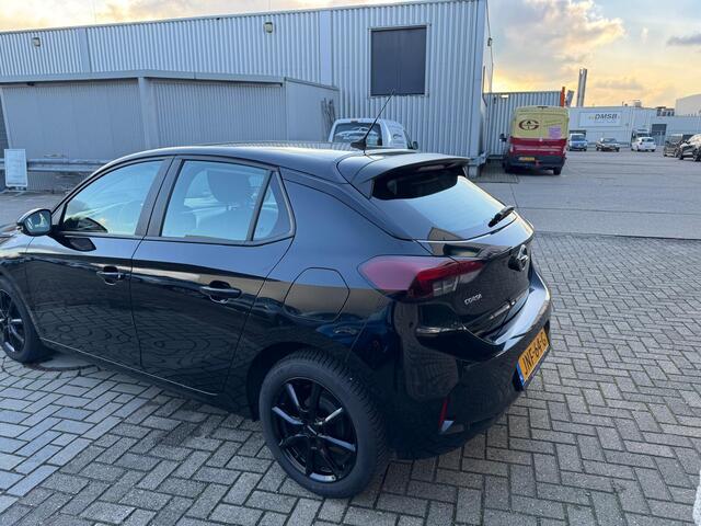 Opel CORSA 1.2 Edition
