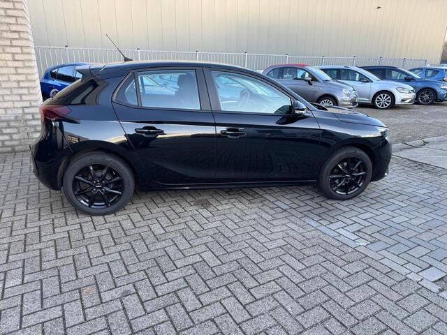 Opel CORSA 1.2 Edition