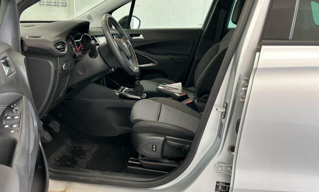 Opel Crossland 1.2 Turbo Elegance Stoel+stuur+voorruit verwarming/Camera/Achterbank verschuifbaar.