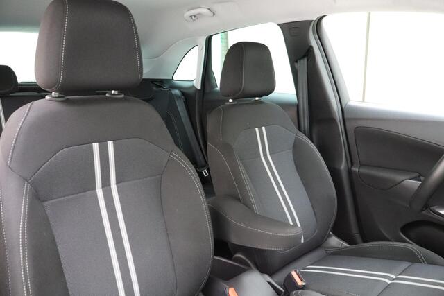 Opel Crossland 1.2 Turbo 130pk Automaat Elegance | Navigatie via App | Bluetooth | Climate control | Cruise control | Extra getinte ramen | lichtmetalen velgen