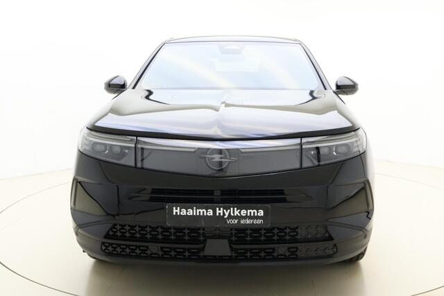 Opel Grandland 1.2 Turbo Hybrid GS | Nieuwe model! | Nu in de showroom! | LED matrix | 19'' lichtmetalen velgen | Navigatie | Stoelverwarming