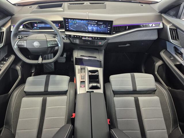 Opel Grandland Electric GS 82 kWh Head-Up Display | Panoramisch-Schuif/Kanteldak| 360° Camera | Navigatie | Stoel/Stuurverwarming | Apple Carplay/Android Auto |