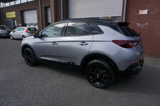 Opel Grandland 1.2 TURBO GS LINE NOVEMVER 2022 CAMERA NAVIGATIE ANDROID/APPLECARPLAY NAVI CLIMA CRUISE BLUETOOTH FULL LED PDC V+A ENZ...