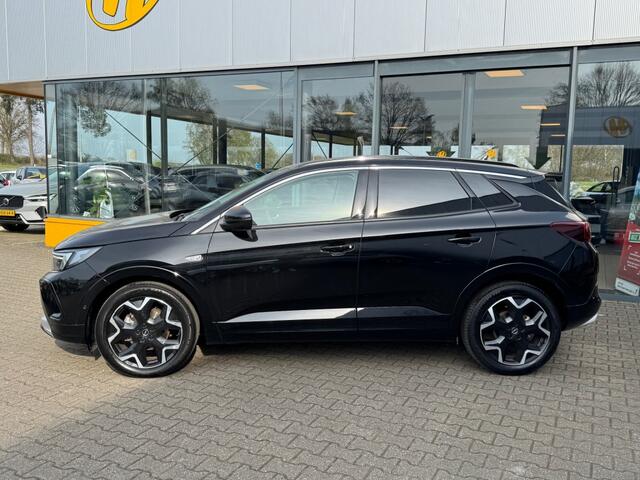 Opel Grandland 1.2 T 130 pk Ultimate - Navi - camera - stoel/stuurver.