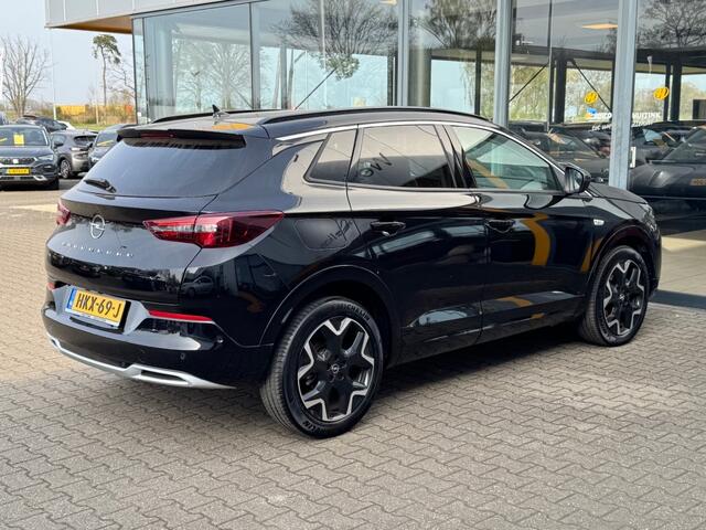 Opel Grandland 1.2 T 130 pk Ultimate - Navi - camera - stoel/stuurver.