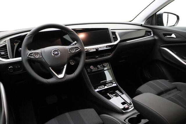 Opel Grandland 1.6 Turbo Plug-In Hybrid GS NIEUW | Navigatie | Afneembare trekhaak | 360 Graden Camera | Climate control | 19" Lichtmetalen velgen | Keyless