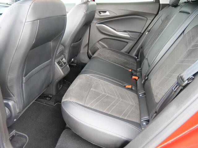 Opel Grandland 1.2 Turbo 130pk Ultimate Automaat LED / Navigatie / Camera