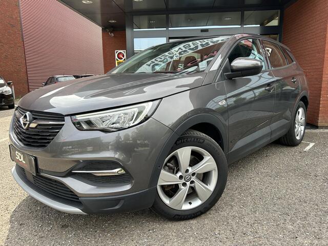 Opel Grandland 1.6 Turbo Hybrid Business Elegance // NAVI + CARPLAY // CLIMA // PDC // CAMERA // ELEK. KOFFERKLEP