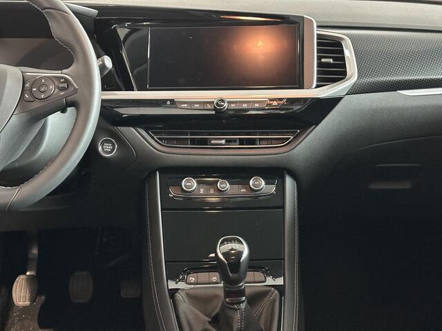 Opel Grandland 1.2 Turbo GS NAVIGATIE | ACHTERUITRIJCAMERA | PARKEERSENSOREN VOOR-EN ACHTER | 18" LICHTMETALEN VELGEN