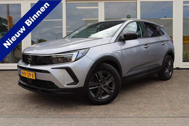 Opel Grandland 1.2 Turbo 130 Pk , Automaat, Cruise Control, Climate Control, Apple Carplay, Android Auto, PDC V+A, Prijs Is Rijklaar Inclusief 6 Maanden Garantie