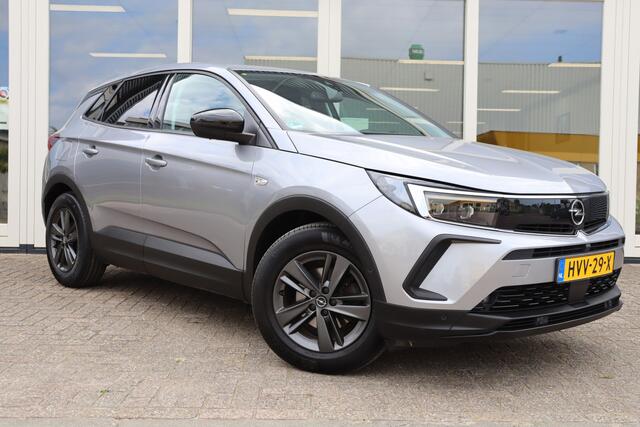 Opel Grandland 1.2 Turbo 130 Pk , Automaat, Cruise Control, Climate Control, Apple Carplay, Android Auto, PDC V+A, Prijs Is Rijklaar Inclusief 6 Maanden Garantie