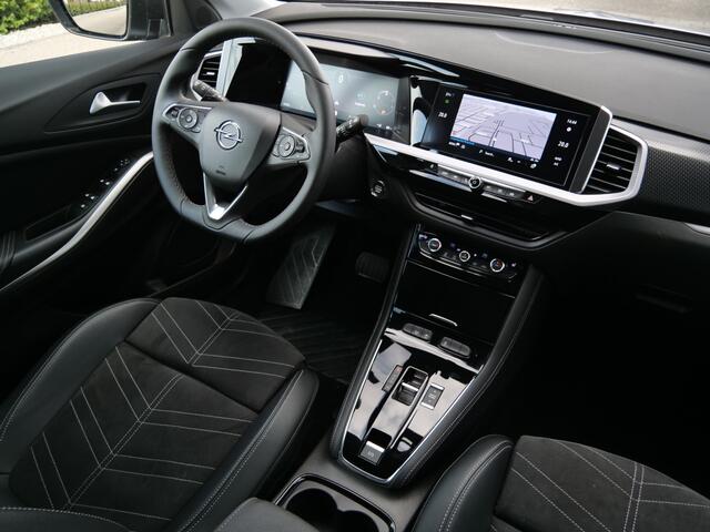 Opel Grandland 1.2 Turbo 130pk Ultimate Automaat Navigatie / LED / Camera / 19 Inch