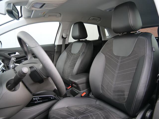 Opel Grandland 1.2 Turbo 130pk Ultimate Automaat Navigatie / LED / Camera / 19 Inch