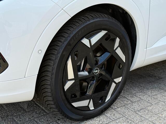 Opel Grandland 1.6 Turbo Plug-In Hybrid 4x4 GSe Veel opties!