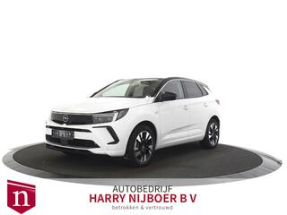 opel-grandland-1.6-turbo-plug-in-hy