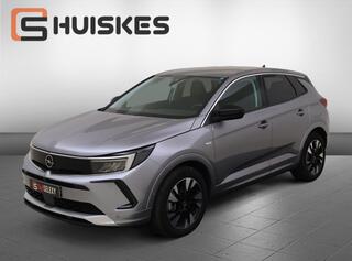 opel-grandland-1.6-turbo-plug-in-hy