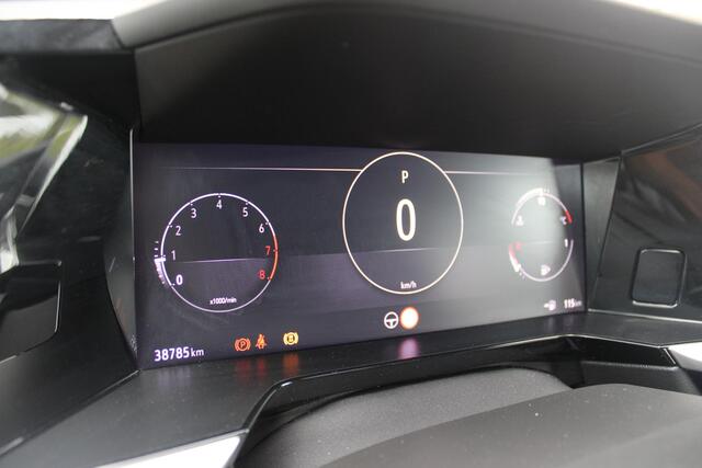 Opel Grandland 1.2 Turbo 130PK AUTOMAAT ULTIMATE | STOEL/STUUR/VOORRUIT VERWARMING | ACHTRERUITRIJ CAMERA | DODEHOEK DETECTIE | ELEKTRISCH BEDIENBARE ACHTERKLEP | FULL LED MATRIX KOPLAMPEN | NAVIGATIE | 19" LICHTMETALEN VELGEN | ALCANTARA BEKLEDING | APPLE CARPLAY/ANDRO