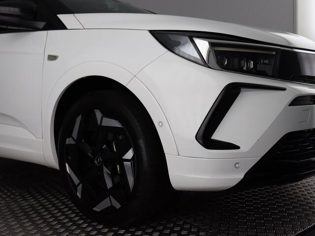 Opel Grandland 1.6 Turbo Plug-In Hybrid 4x4 GSe (Camera / Navi / Elek. achterklep / ACC)