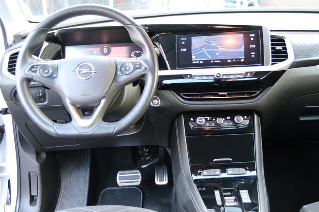 Opel Grandland 1.2 Turbo Ultimate | Apple carplay | 360 camera | Navigatie | St