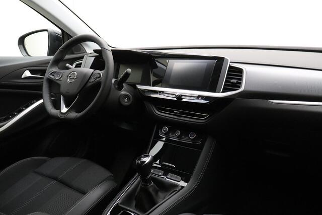 Opel Grandland 1.2 Turbo Level 2 | Navigatie via Carplay | Climate control | Stoel & Stuurverwarming | Parkeersensoren | Lichtmetalen velgen | Verwarmd voorruit