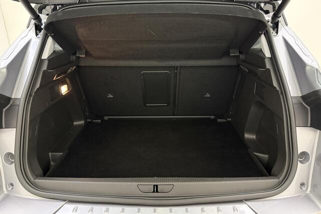 Opel Grandland 1.2 Turbo Ultimate Automaat | Navigatie | Elektrische achterklep | Stoelverwarming | Climate & Cruise Control | Alcantara bekleding | Zwart dak | Lichtmetalen velgen