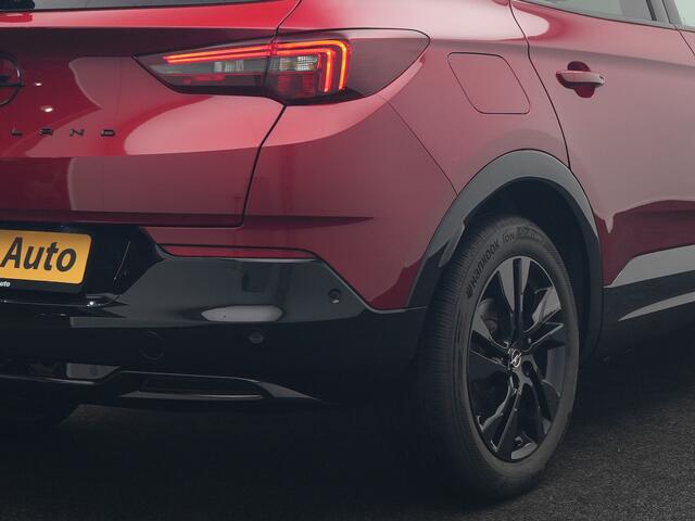 Opel Grandland 1.6 Turbo GS Line Facelift Plug In Hybrid 225pk Dealer O.H PHEV | Adaptive Cruise | 360 Camera | Matrix LED | Black Optic | Alcantara Sporstoelen Verwarmd | Apple Carplay | Sfeerverlichting | Navigatie | Virtual | DAB | 18"L.M |