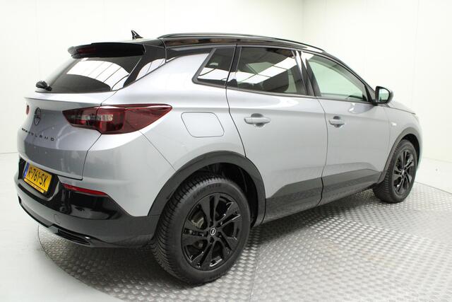 Opel Grandland 1.2 Turbo GS Line dealer | onderhouden | 1 ste eigenaar | elektr. achterklep | climate | navi | pdc v/a + camera | carplay | keyless | cruise | bluetooth