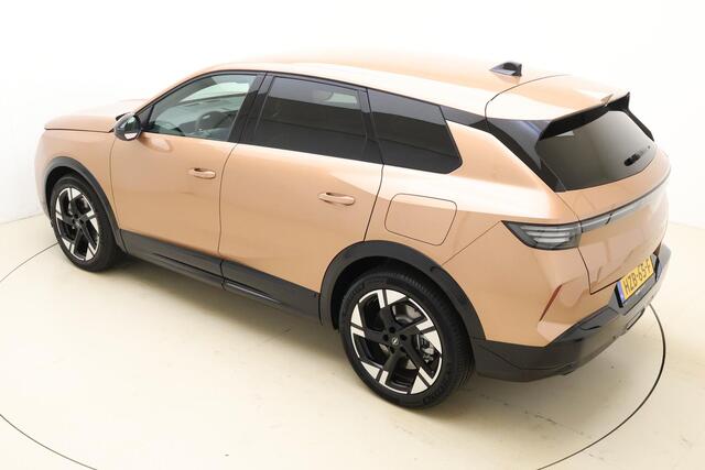 Opel Grandland Electric Business Edition 73 kWh | Afneembare trekhaak | Gunstige bijtelling | Navigatie | Stoel & Stuurverwarming | 20" Lichtmetalen velgen | Keyless | Climate control | Camera