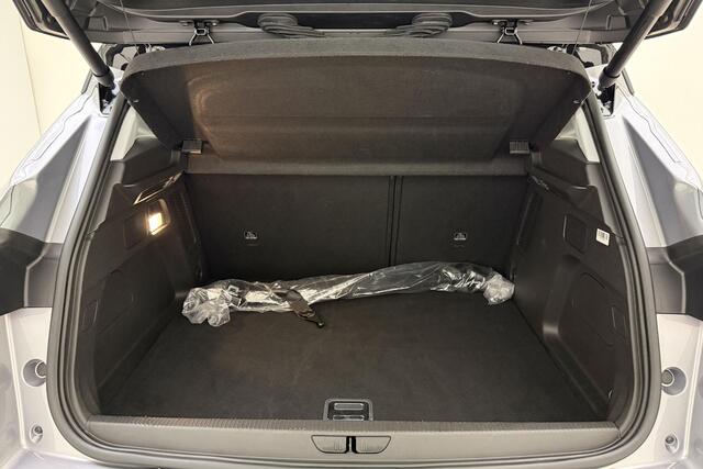 Opel Grandland 1.6 Turbo Plug-In Hybrid GS | Trekhaak | Navigatie | Stuurverwarming | Lichtmetalen velgen | Camera | Elektrisch te bedienen achterklep | Keyless entry en start | Dakrails