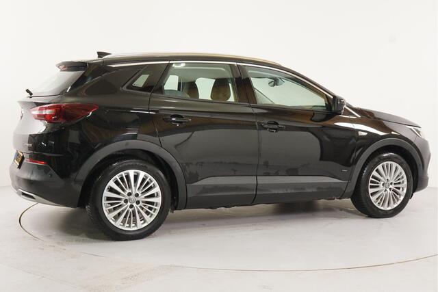 Opel Grandland X 1.6 Turbo Hybrid Innovation | Camera | Navigatie | Stl. verw. | Dodehoek |